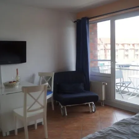 212 By Interhome Apartament *